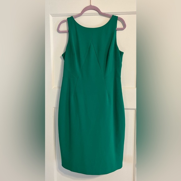 EUC Vince Camuto Kelley Green Sheath Size 12 - Picture 1 of 3